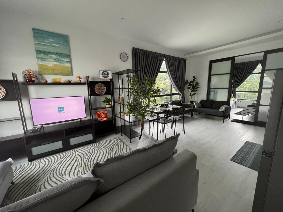 Jesselton Quay Suite By Backyard Kota Kinabalu Exterior photo